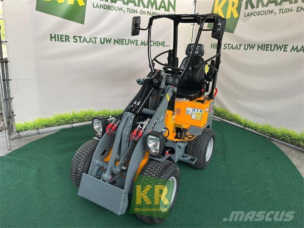 GiANT G1200 Front loaders and diggers