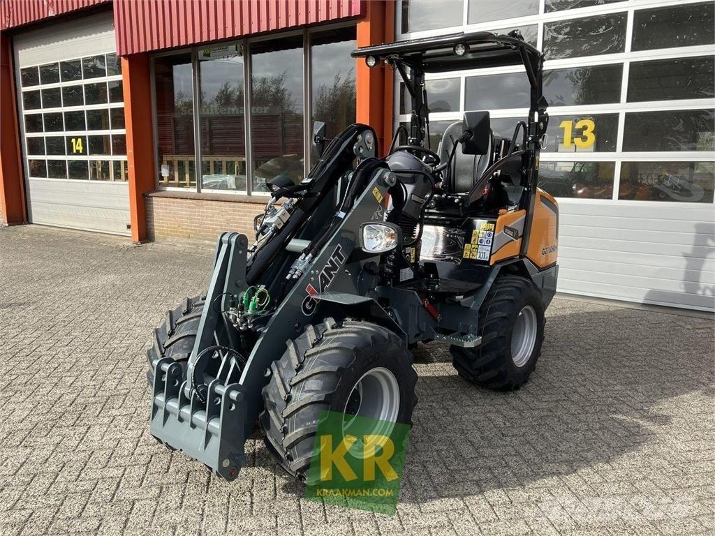 GiANT G2700 HD+ Front loaders and diggers