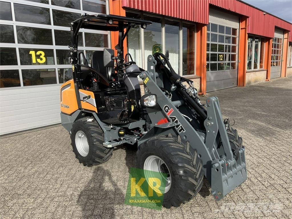 GiANT G2700 HD+ Front loaders and diggers