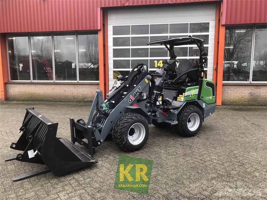 GiANT G2700E Front loaders and diggers