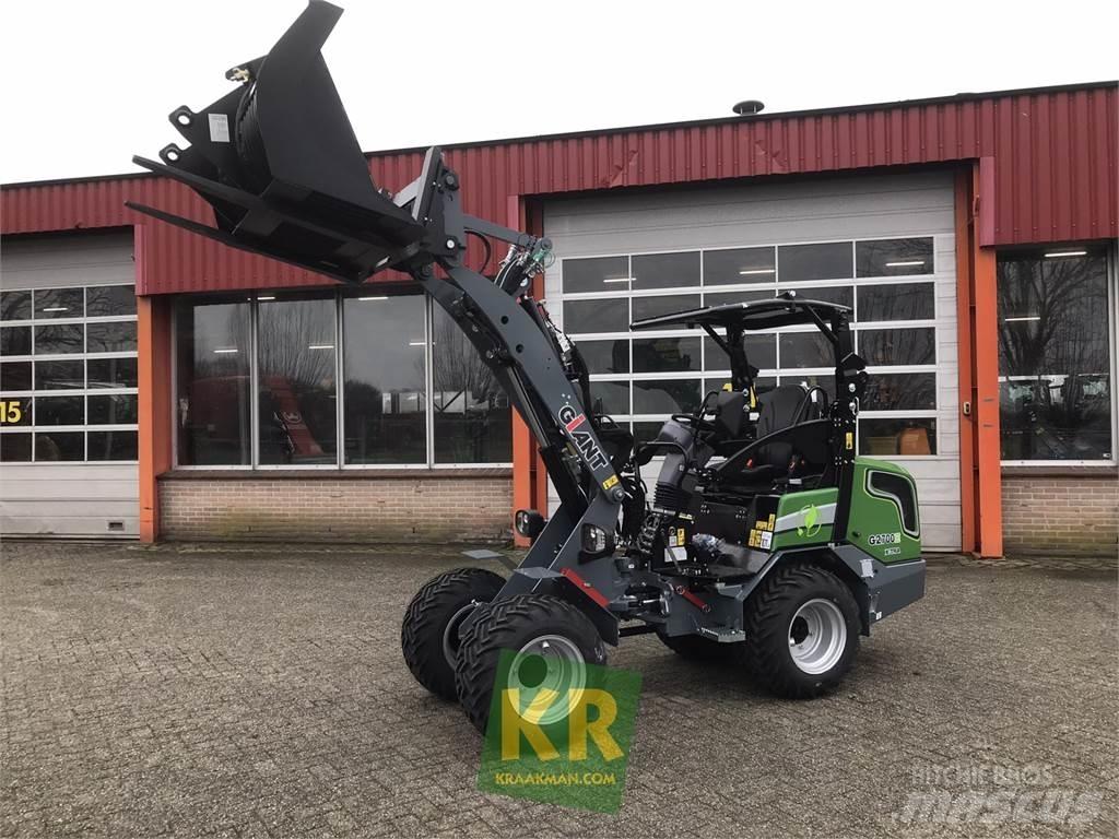 GiANT G2700E Front loaders and diggers