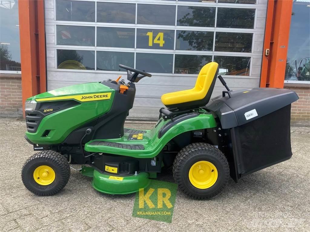 John Deere X147R Riding mowers