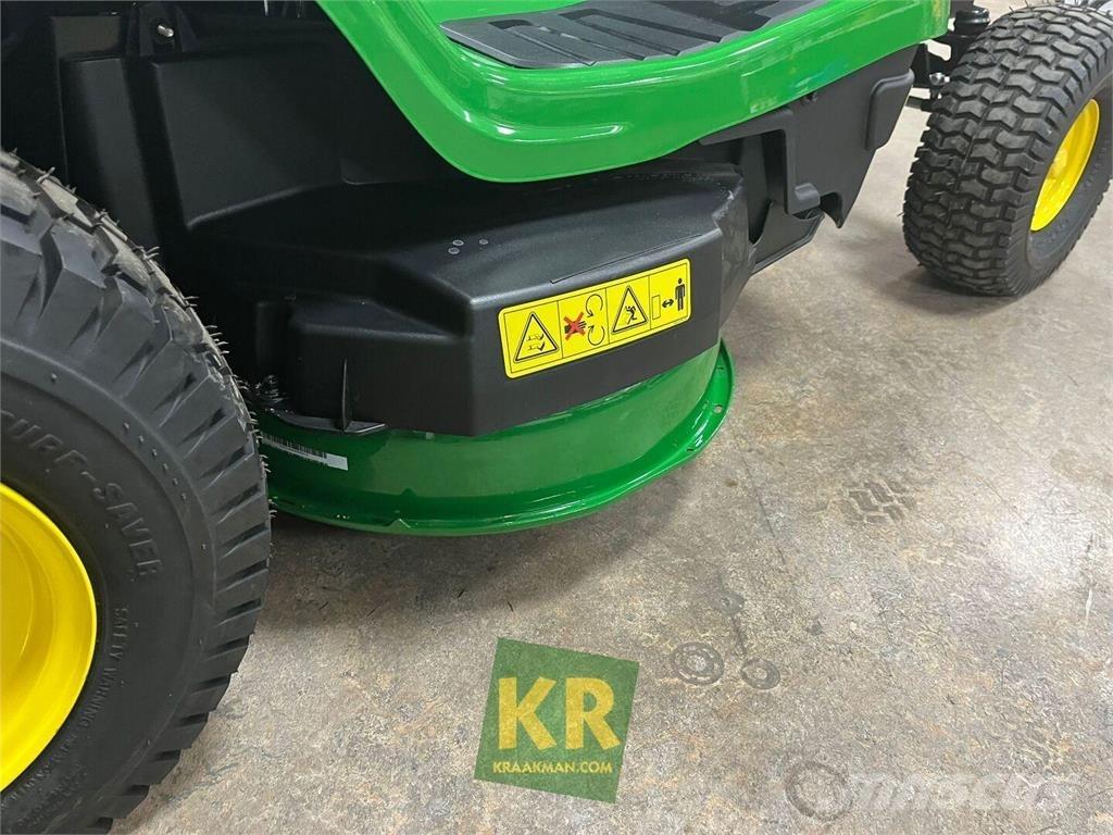 John Deere X147R Riding mowers