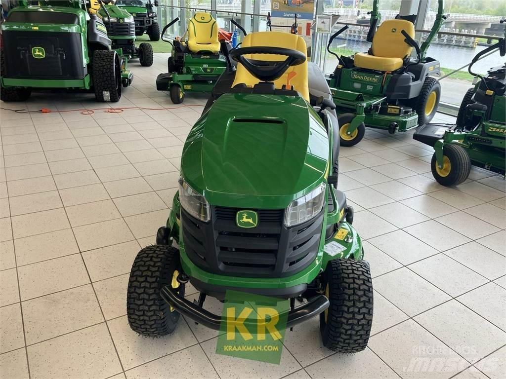 John Deere X167R Riding mowers