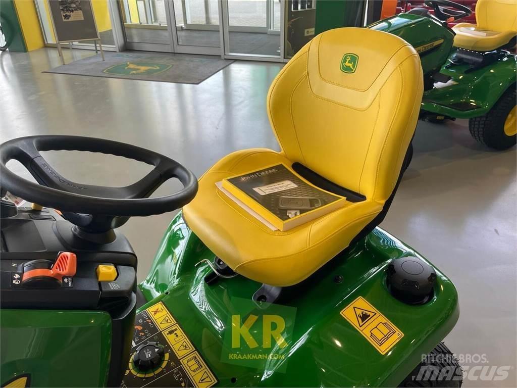 John Deere X380 Riding mowers