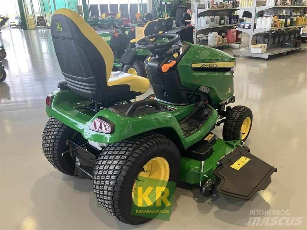 John Deere X590 Riding mowers