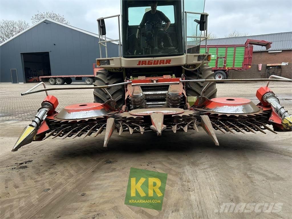 Kemper 4500 Combine harvester heads