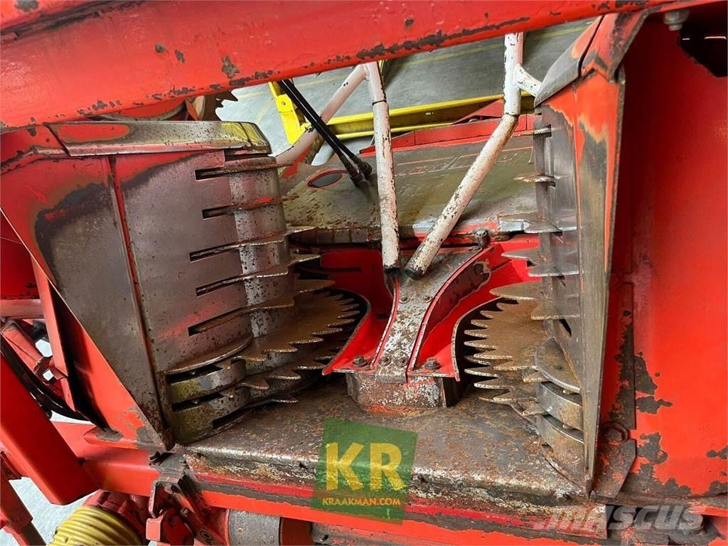 Kemper 4500 Combine harvester heads