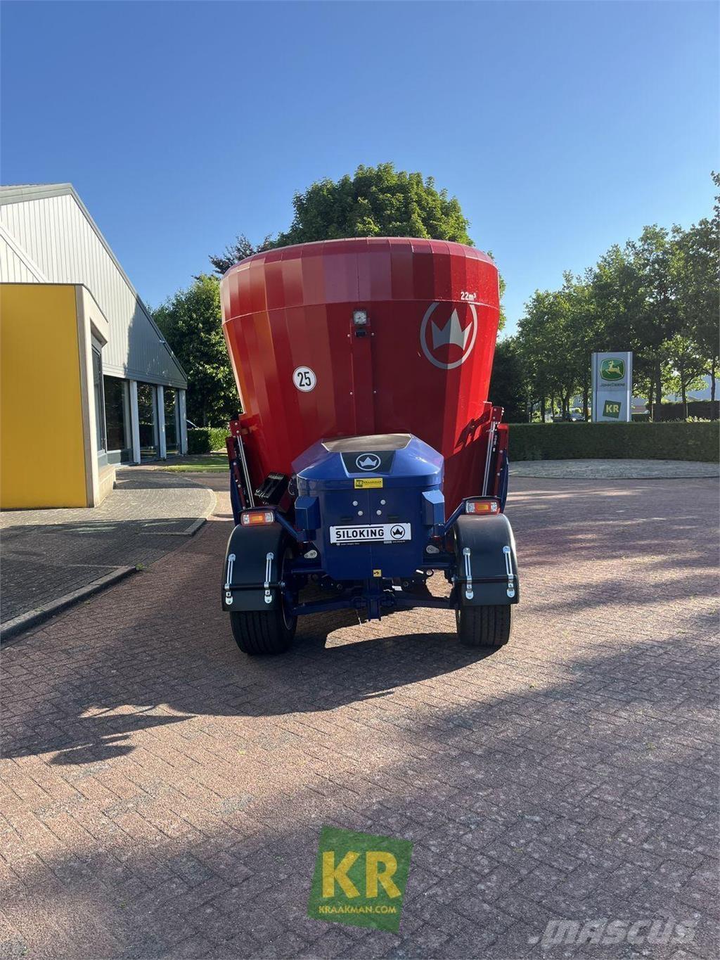 Siloking Selfline Mixer feeders