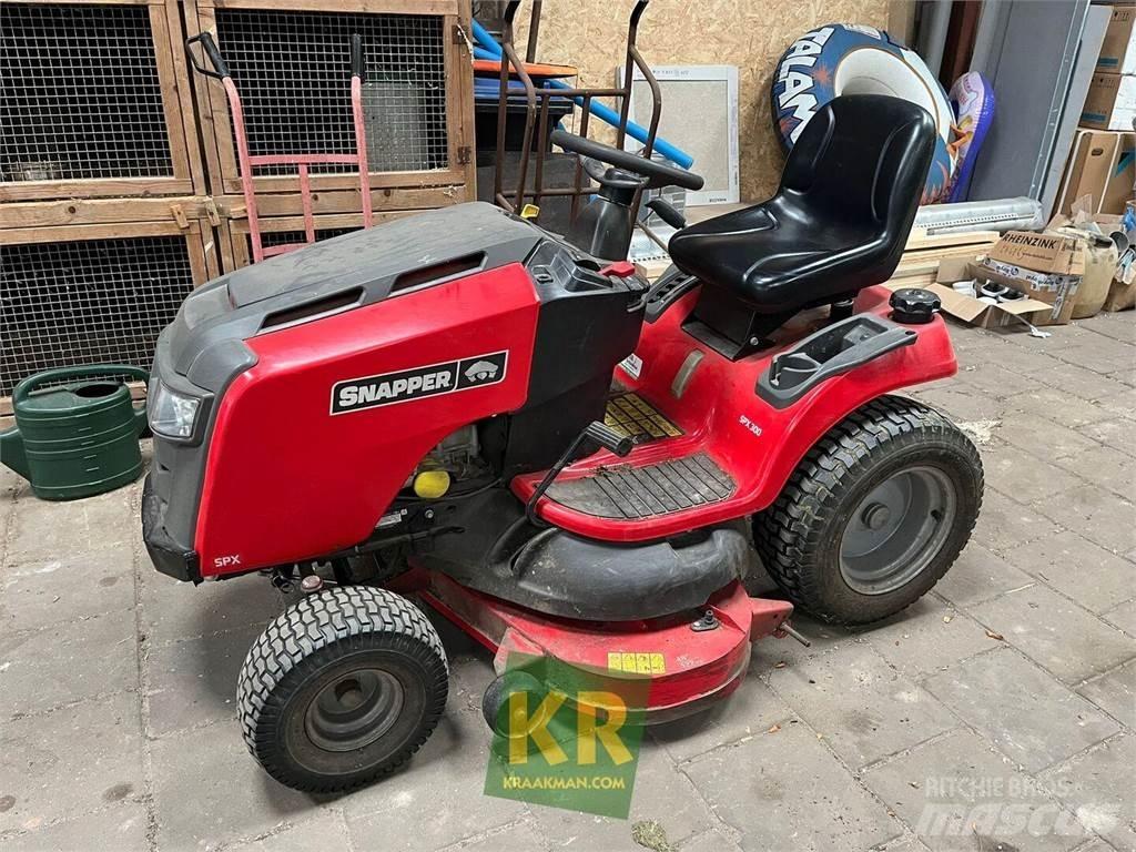 Snapper SPX 300 Riding mowers