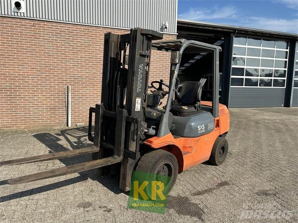 Toyota 02-7FDJF35 Telehandlers for agriculture