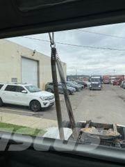 Freightliner 122SD Tractor Units