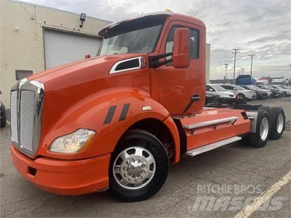 Kenworth T680 Tractor Units