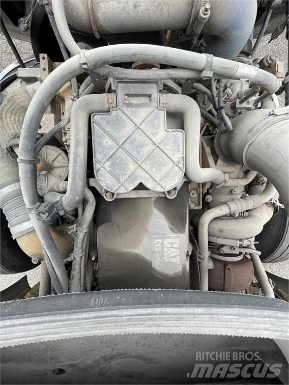 Peterbilt 386 Tractor Units
