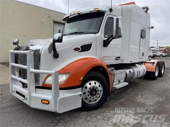 Peterbilt 579 Tractor Units
