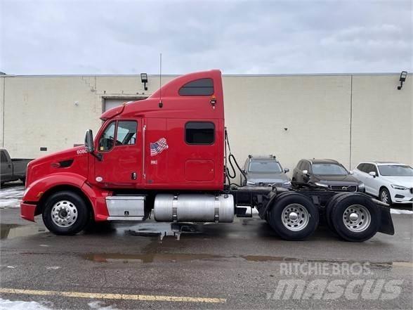 Peterbilt 587 Tractor Units