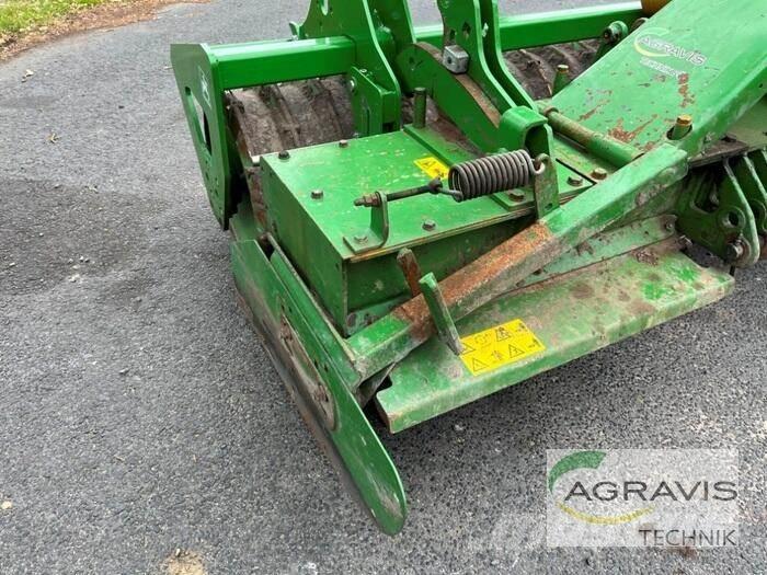 Amazone KX 3000 Power harrows and rototillers