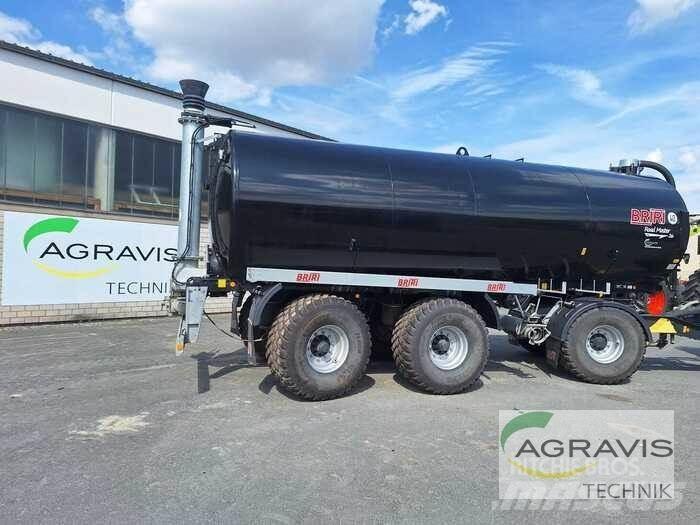 Briri ROAD MASTER Manure spreaders