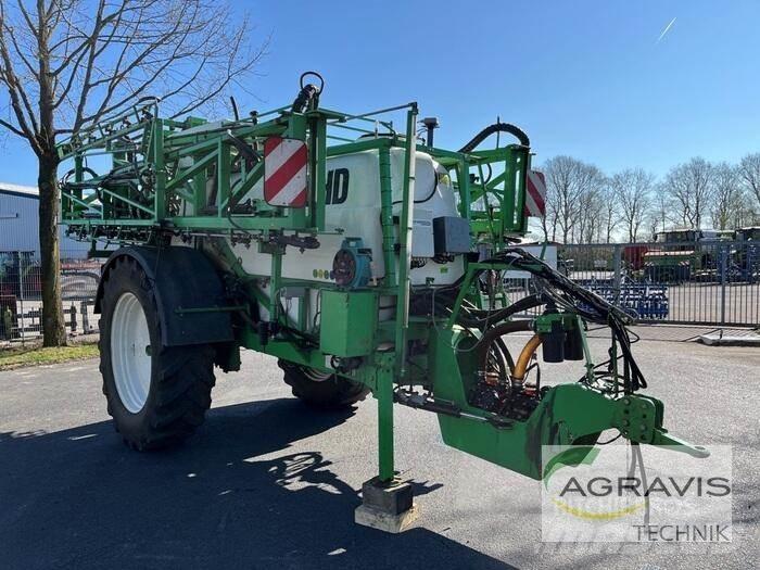 CHD D 5733 Trailed sprayers