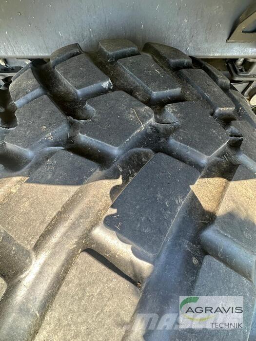 CLAAS CARGOS 8500 Self loading trailers