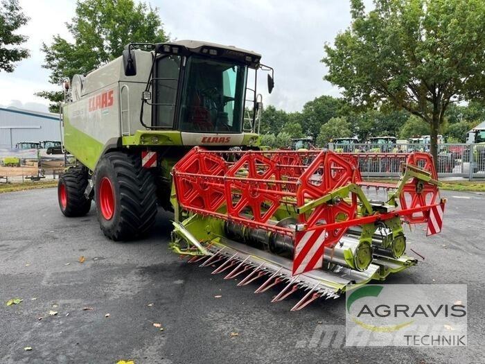 CLAAS LEXION 530 Combine harvesters
