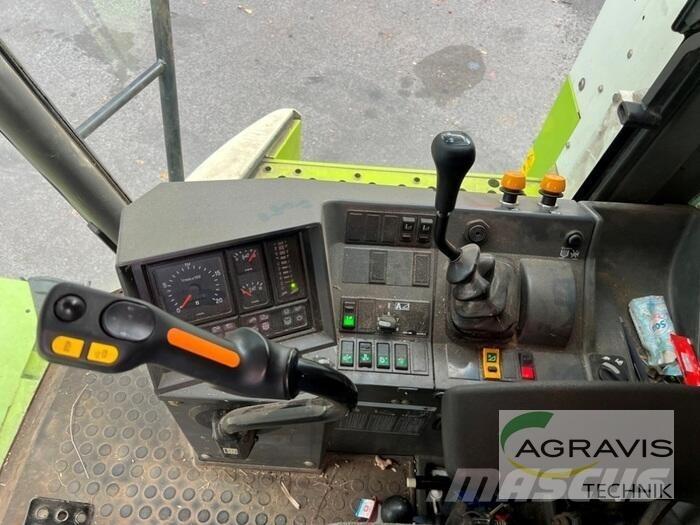 CLAAS MEDION 310 Combine harvesters