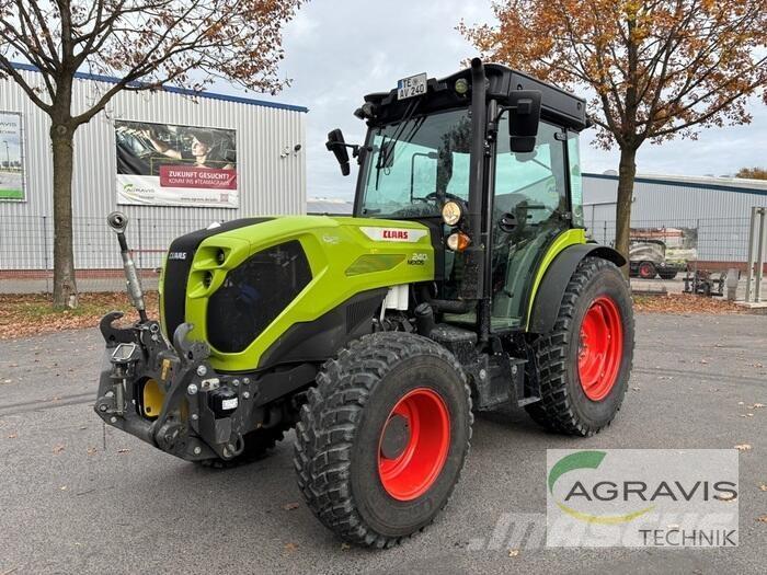 CLAAS NEXOS 240 L Tractors
