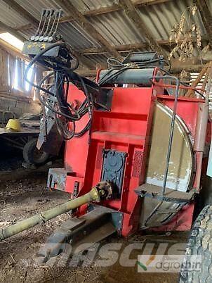  Euromark Tx-3901 Mixer feeders