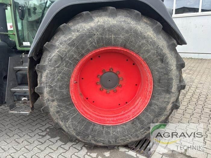 Fendt 718 VARIO Tractors