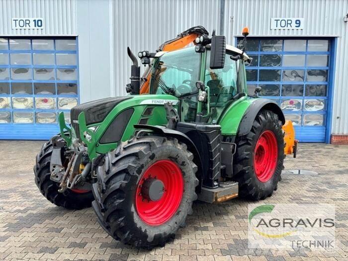 Fendt 722 VARIO SCR Tractors