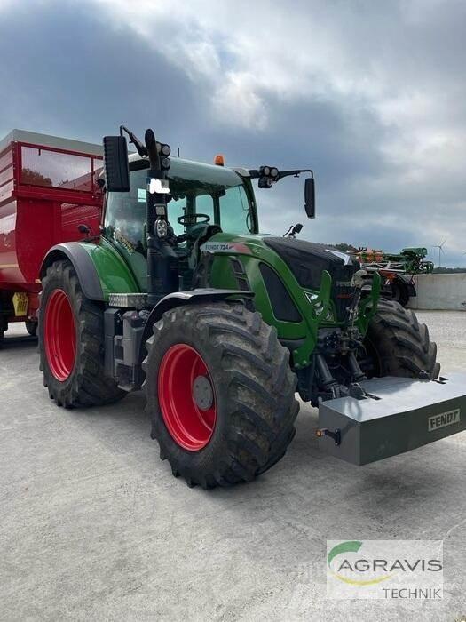 Fendt 724 VARIO S4 Tractors