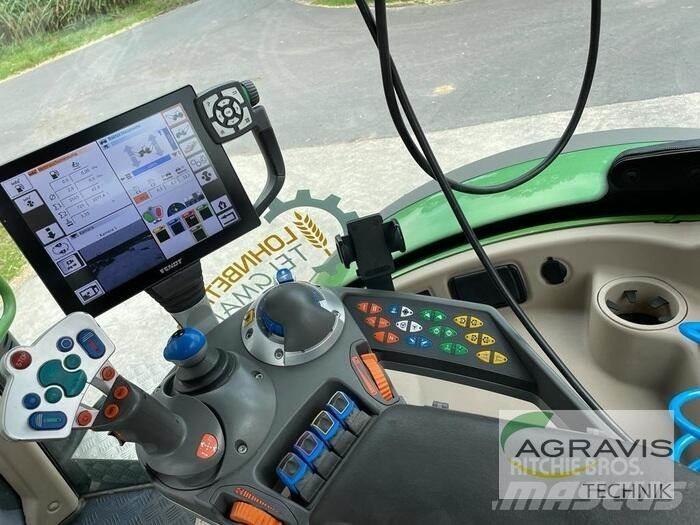 Fendt 724 VARIO S4 Tractors