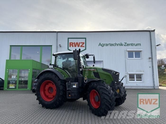 Fendt 728 Vario Tractors