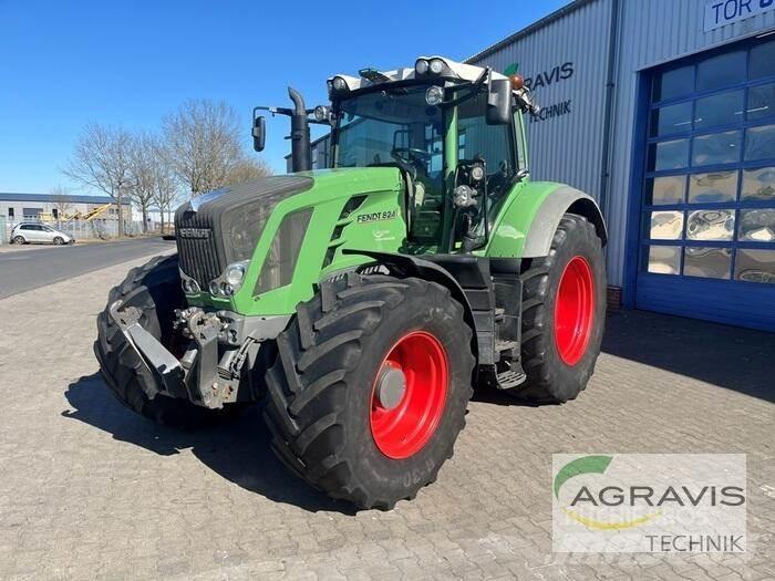 Fendt 824 VARIO SCR Tractors