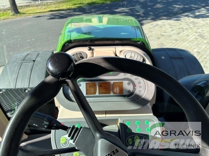 Fendt 826 VARIO S4 Tractors