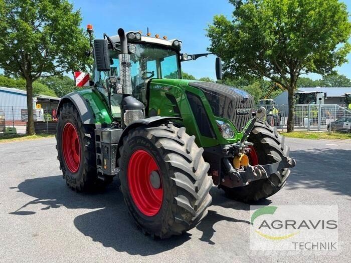 Fendt 828 VARIO S4 Tractors