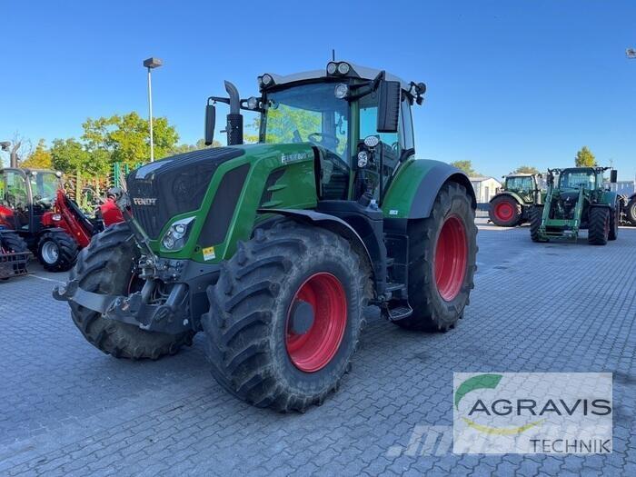 Fendt 828 VARIO S4 Tractors