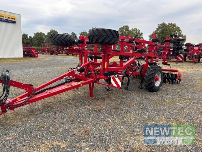 Horsch TERRANO 5 FM Cultivators