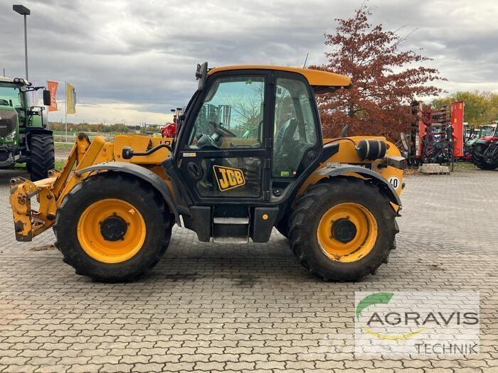 JCB 531-70 Dummy Telehandlers for agriculture