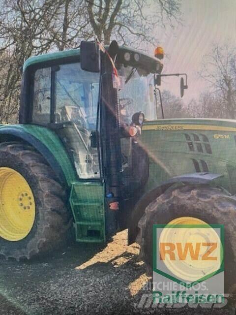 John Deere 6115 M Tractors