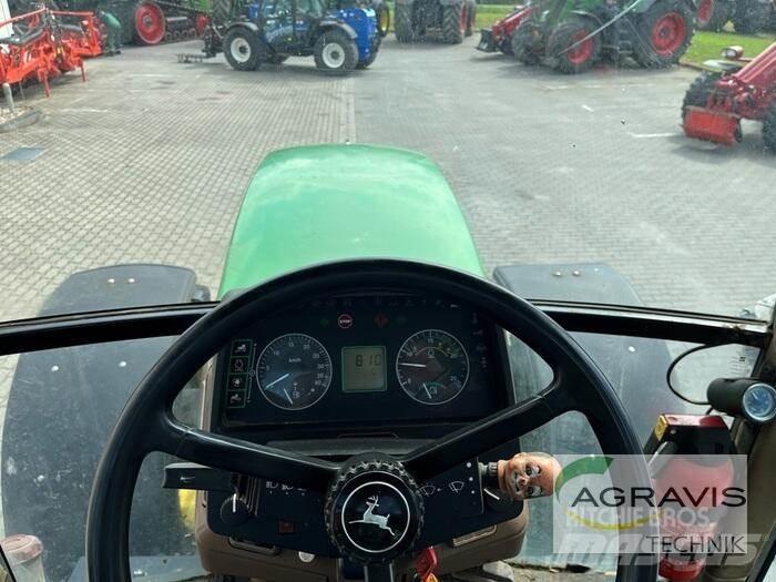 John Deere 7700 Tractors