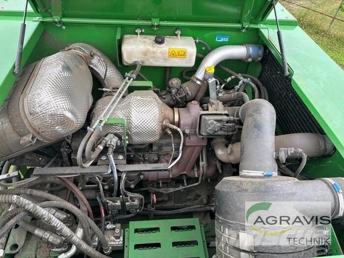 John Deere W 330 Combine harvesters