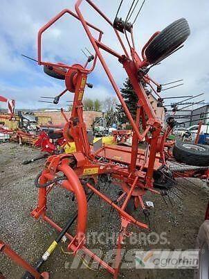 Kuhn GF6502 Rakes and tedders