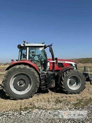 Massey Ferguson 7S210 Tractors