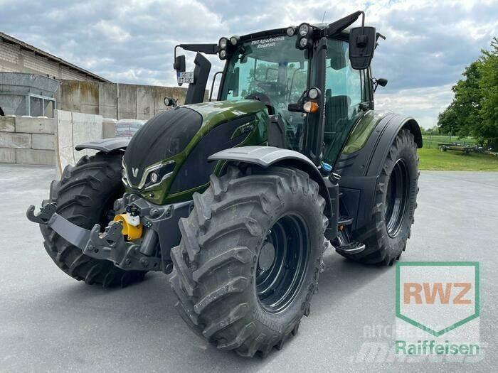 Valtra N175A Tractors