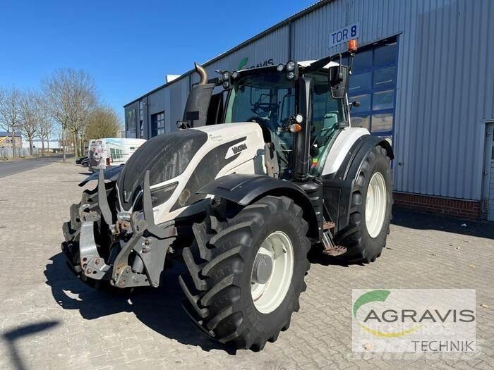 Valtra T 214 D Tractors