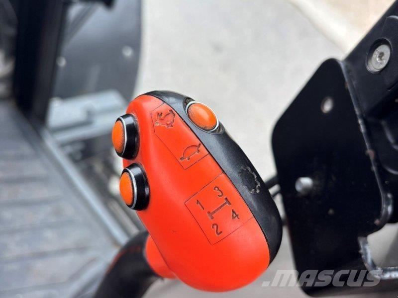 Case IH JXU 95 Tractors