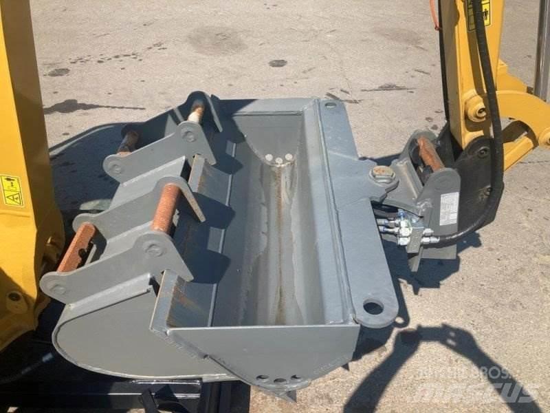 CAT 301.8-05A Mini excavators < 7t (Mini diggers)