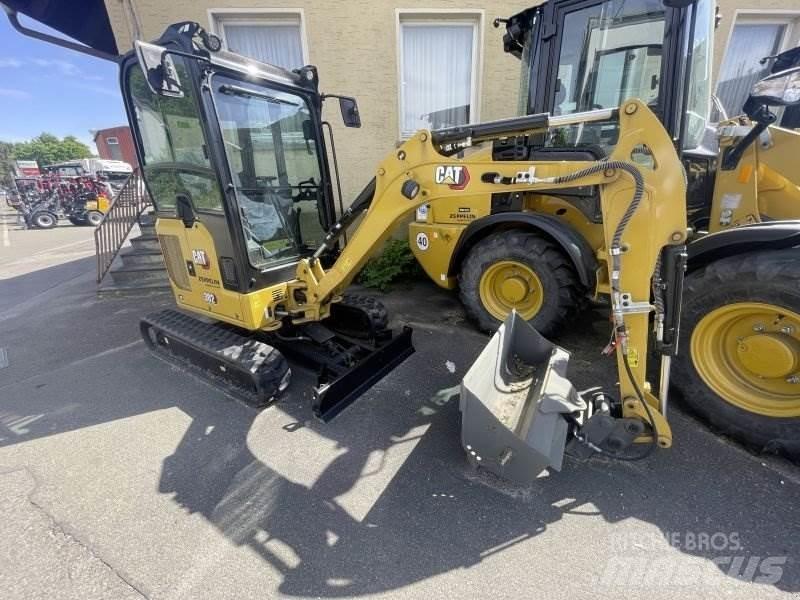 CAT 302CR-05A Mini excavators < 7t (Mini diggers)