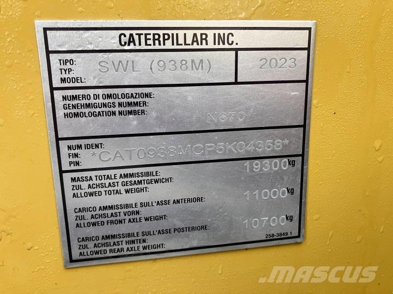 CAT 938M Wheel loaders